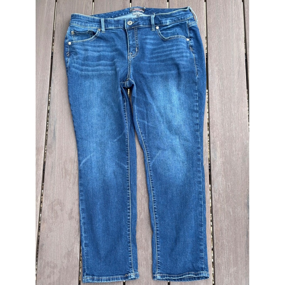 Torrid Boyfriend Straight Jeans Womens 14R Medium Wash Vintage Stretch Denim